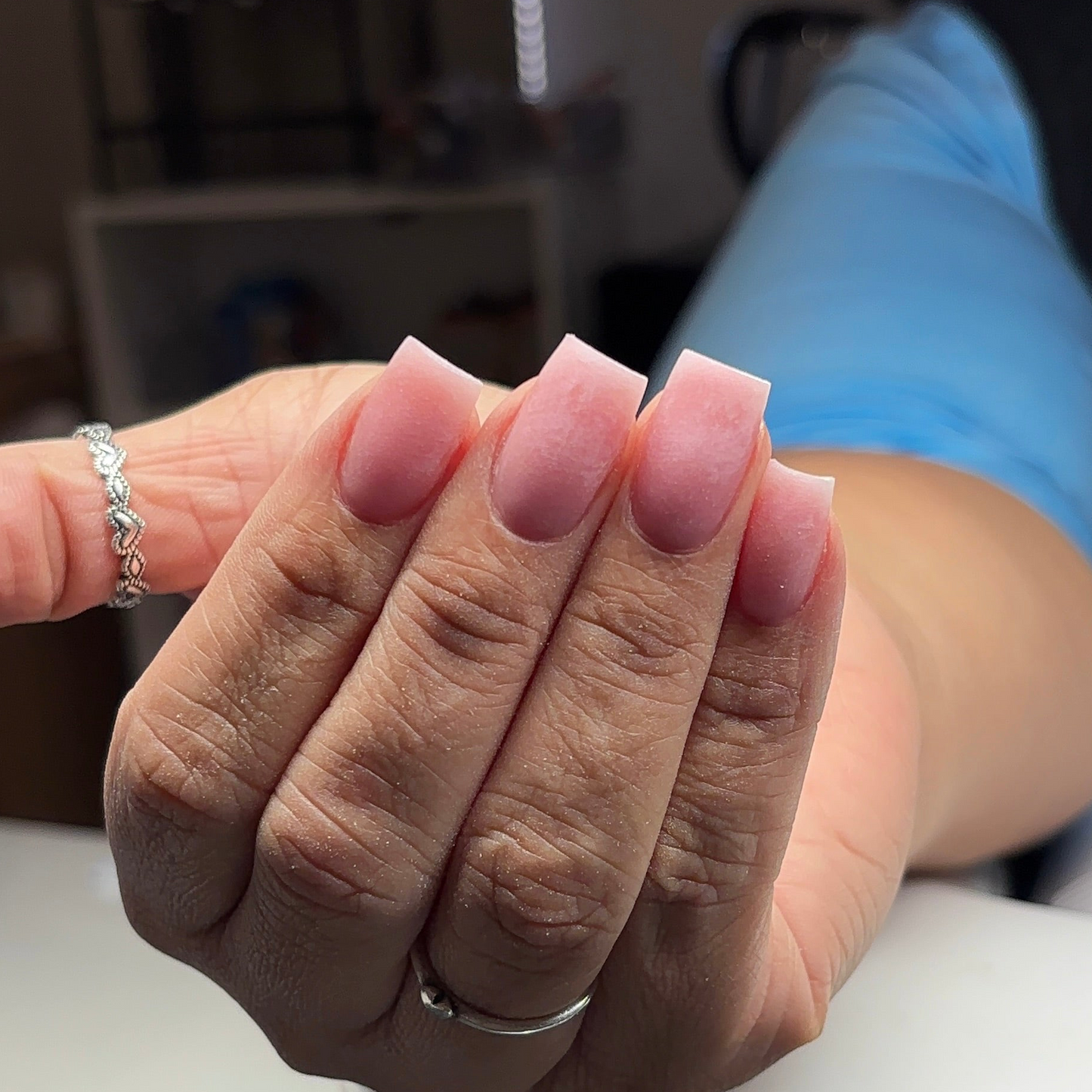 The Beginner Acrylic Nail 1:1 Training